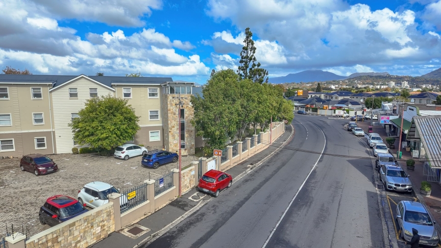 To Let 2 Bedroom Property for Rent in Claremont Western Cape